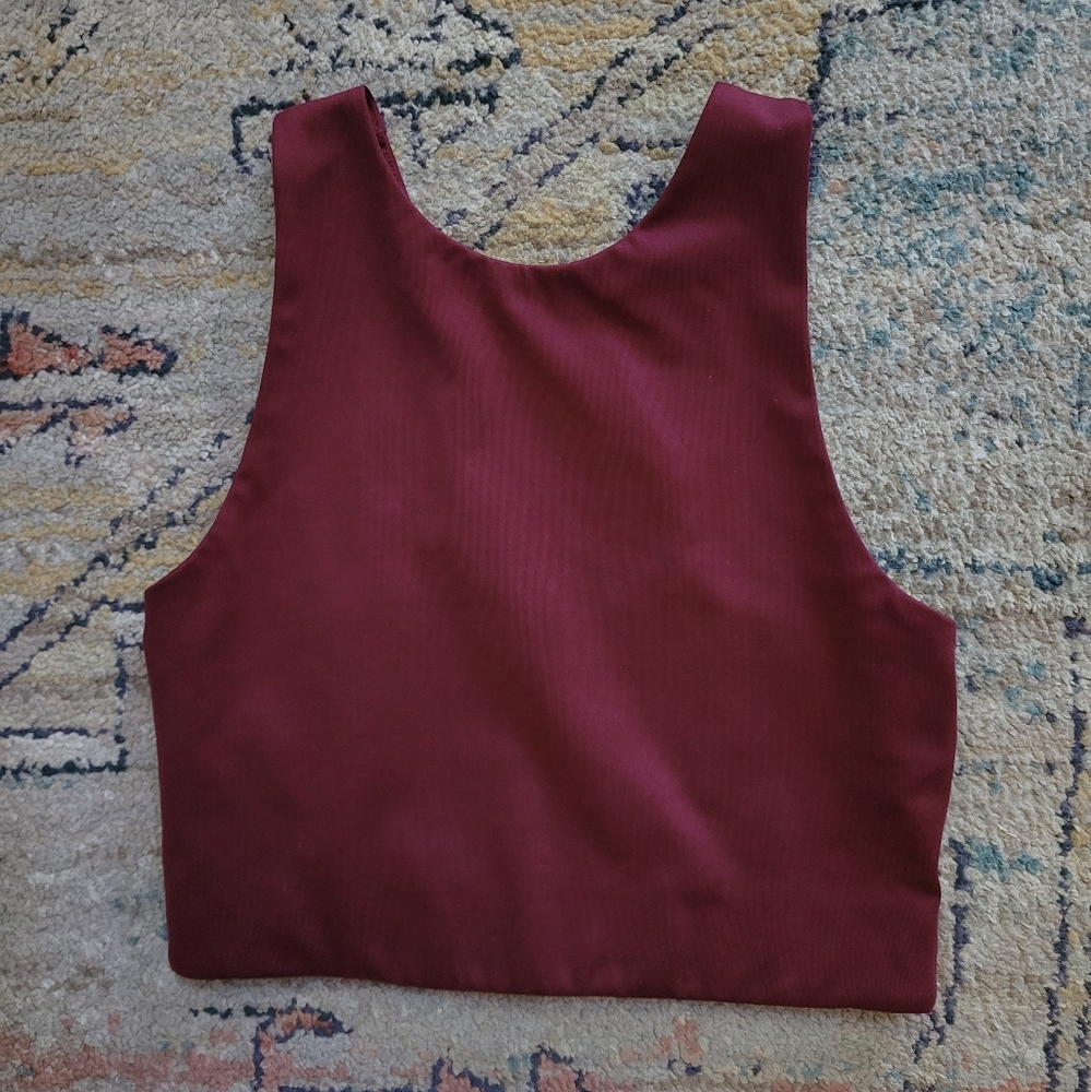 EEUC Sz Small Girlfriend Collective Paloma Burgundy Maroon Plum Wine Tank Top